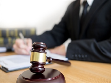 73岁老人遇车祸赔偿金如何合理分配法律为你解答